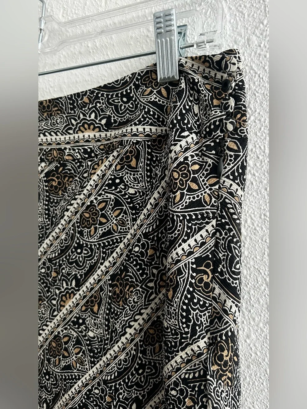 Ann Taylor Black and Cream Diagonal Paisley Skirt